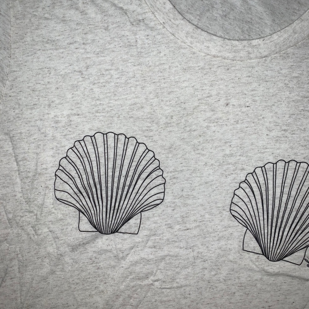 Mermaid Shells Tee - Picture 2 of 2